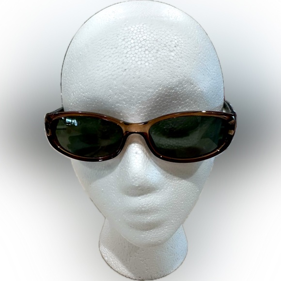 GUCCI Sunglasses - Picture 3 of 16